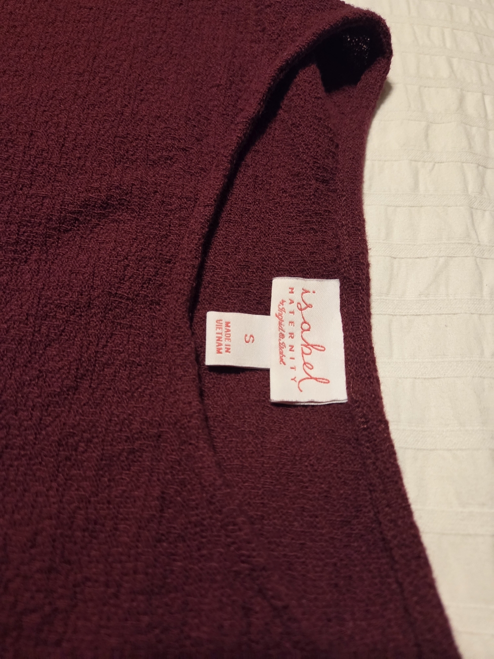 Isabel Maternity by Ingrid & Isabel Women's Burgundy Knit Sweater - Small